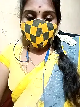Snapshot of Tamil_roja17 chatting on 14, 3, 2025 Tamil roja17 online show from 14, 3, 2025