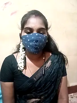 Snapshot of Tamil_roja17 chatting on 8, 10, 2025 Tamil roja17 online show from 8, 10, 2025