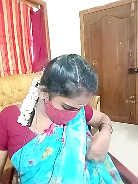 Snapshot of Tamil_roja17 chatting on 5, 11, 2025 Tamil roja17 online show from 5, 11, 2025