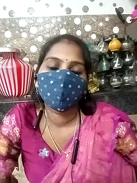 Snapshot of Tamil_roja17 chatting on 11, 11, 2025 Tamil roja17 online show from 11, 11, 2025