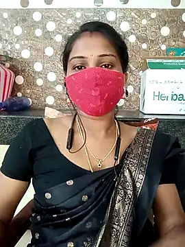 Snapshot of Tamil_roja17 chatting on 19, 11, 2025 Tamil roja17 online show from 19, 11, 2025