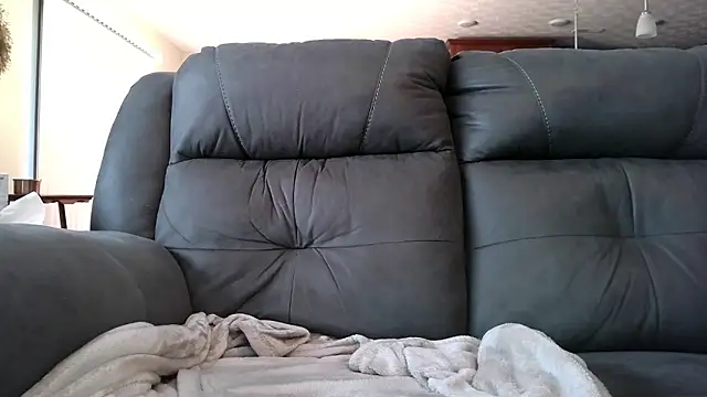 Troyt87 online show from 8, 1, 2026