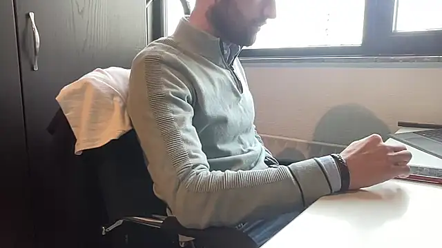 bullyboyy online show from 9, 2, 2026