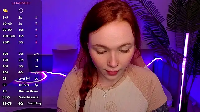 Maya Light online show from 18, 11, 2025