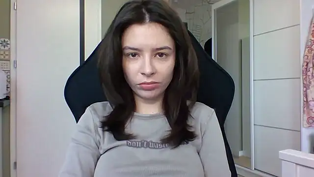 LariceSexy online show from 16, 12, 2025