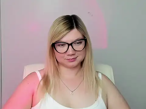 Lola moree online show from 14, 9, 2025