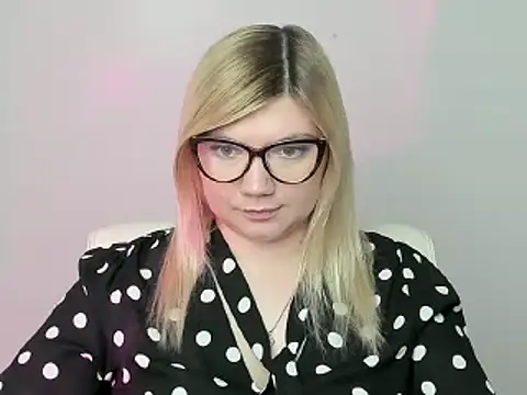 Lola moree online show from 27, 10, 2025