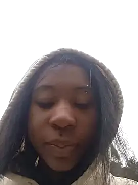 Zaira Rose  online show from 13, 10, 2025