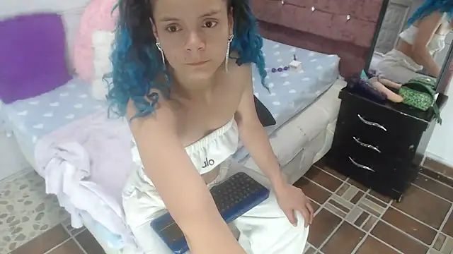 Ariasmithog online show from 12, 9, 2025