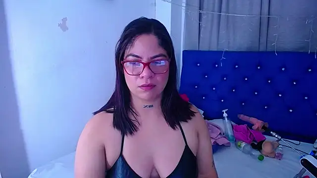 Snapshot of hornny_cougar chatting on 13, 9, 2025 hornny cougar online show from 13, 9, 2025