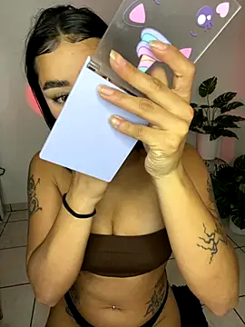 meli ortiz  online show from 24, 11, 2025