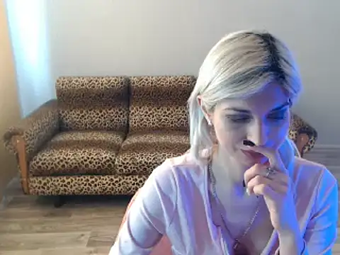 SexyBeatriice online show from 21, 3, 2025