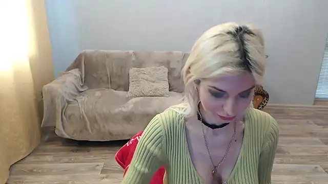 SexyBeatriice online show from 20, 4, 2026