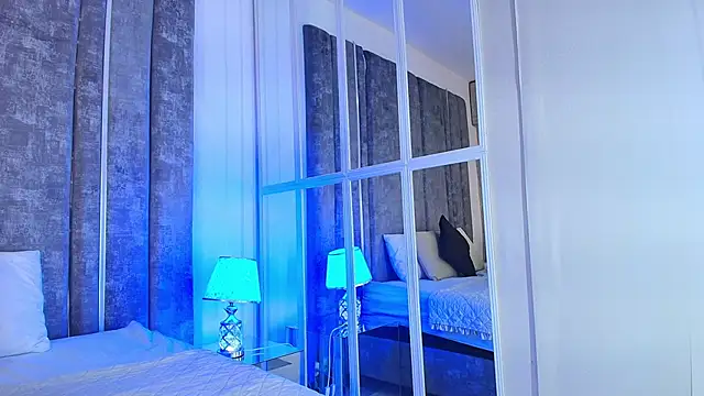 AliDiaz  online show from 28, 2, 2026