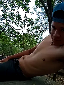 arevalo1124 online show from 21, 3, 2025