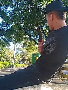 arevalo1124 online show from 28, 9, 2025