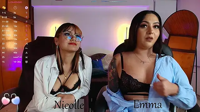 Snapshot of _Emma11 chatting on 6, 2, 2025 Emma11 online show from 6, 2, 2025