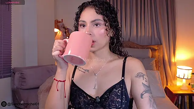 Marivimichel1 online show from 16, 11, 2025