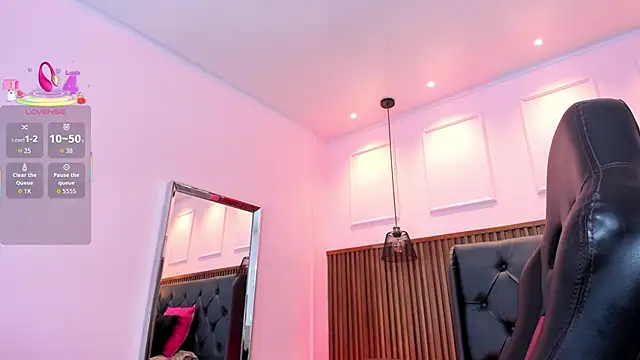 Snapshot of CALANTHELOVE1 chatting on 19, 9, 2025 CALANTHELOVE1 online show from 19, 9, 2025