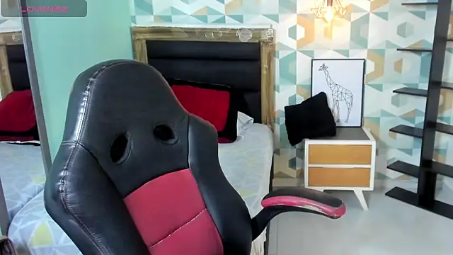 Snapshot of CALANTHELOVE1 chatting on 13, 1, 2026 CALANTHELOVE1 online show from 13, 1, 2026