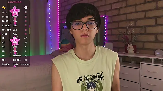 Snapshot of biel_biel chatting on 2, 2, 2025 biel biel online show from 2, 2, 2025