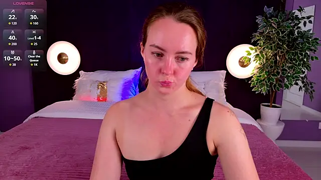 Snapshot of JaniceCollins chatting on 8, 7, 2026 JaniceCollins online show from 8, 7, 2026