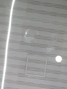 Lunasquirt1985 online show from 19, 2, 2025