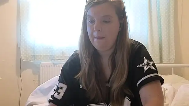 Demi WelshX online show from 20, 10, 2025