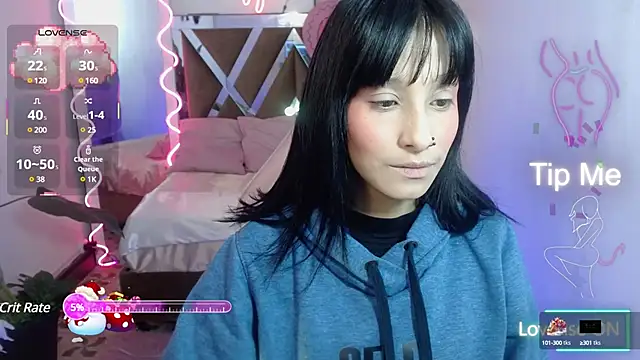 palmerfox tay online show from 2, 2, 2025