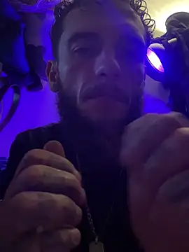 cruz815 online show from 17, 2, 2025