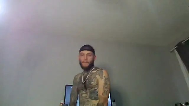Snapshot of cruz815 chatting on 8, 5, 2026 cruz815 online show from 8, 5, 2026