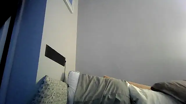 Snapshot of cruz815 chatting on 22, 5, 2026 cruz815 online show from 22, 5, 2026