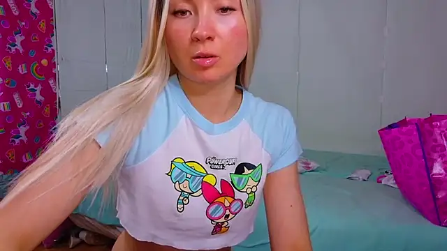 TwerkingCheerleader online show from 5, 3, 2026