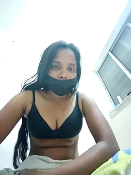 Olivia0879 online show from 19, 2, 2025