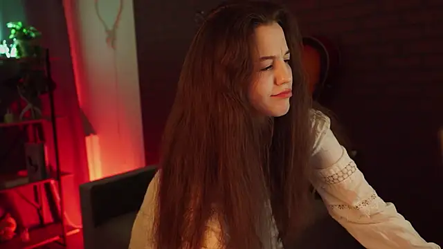 MilaStoyne online show from 13, 3, 2025