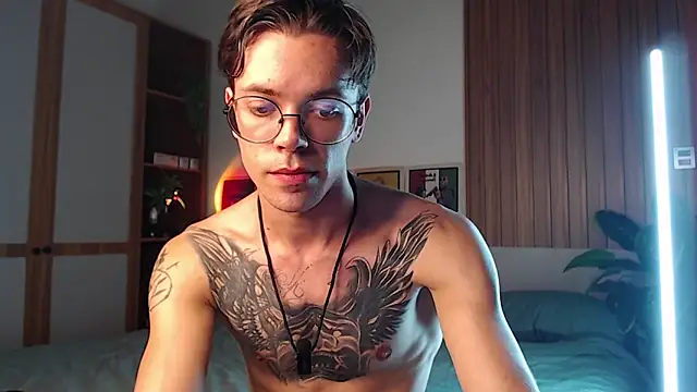 William Henry  online show from 31, 3, 2026