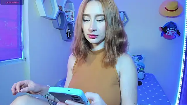 Snapshot of chloe_rockss_ chatting on 13, 2, 2025 chloe rockss  online show from 13, 2, 2025