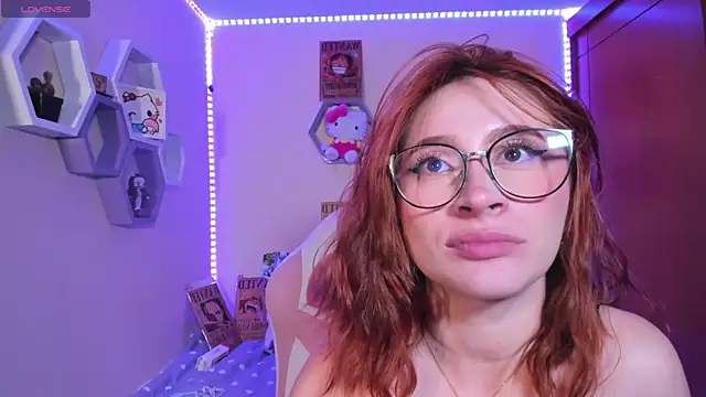 Snapshot of chloe_rockss_ chatting on 1, 3, 2025 chloe rockss  online show from 1, 3, 2025