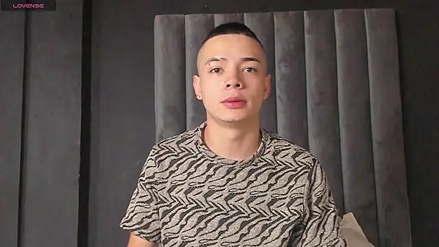 Snapshot of Adam_Thomass_1 chatting on 9, 2, 2025 Adam Thomass 1 online show from 9, 2, 2025