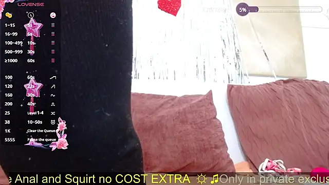 Snapshot of meganjobss chatting on 15, 3, 2025 meganjobss online show from 15, 3, 2025