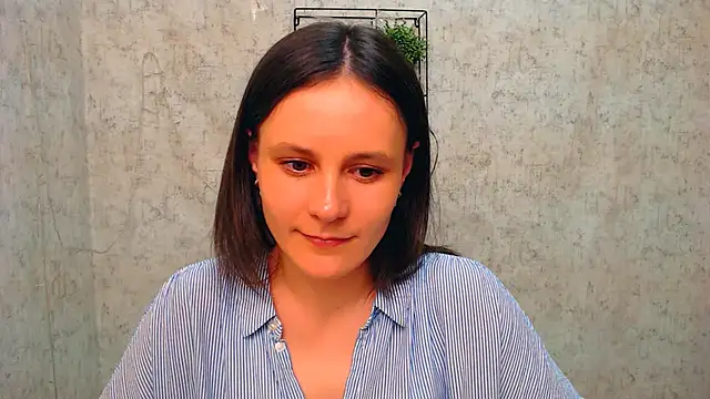 ValeriaHeart  online show from 21, 2, 2025