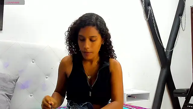 Snapshot of michell78sexy chatting on 7, 2, 2025 michell78sexy online show from 7, 2, 2025