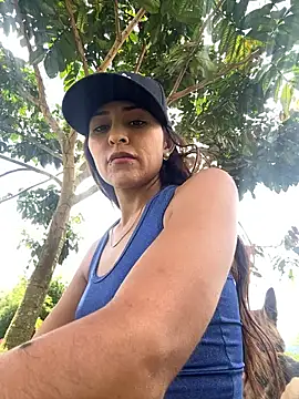 Sofiadelacruz online show from 24, 4, 2026