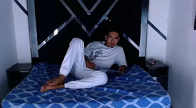 LihanJor 23 online show from 2, 2, 2025