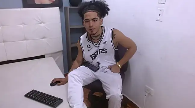 LihanJor 23 online show from 9, 2, 2025