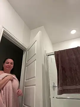 Snapshot of Chubby-Kat50 chatting on 18, 2, 2026 Chubby-Kat50 online show from 18, 2, 2026