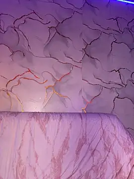 Lally Valencia   online show from 11, 2, 2026