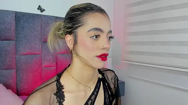 Violetta Ficher online show from 16, 3, 2026