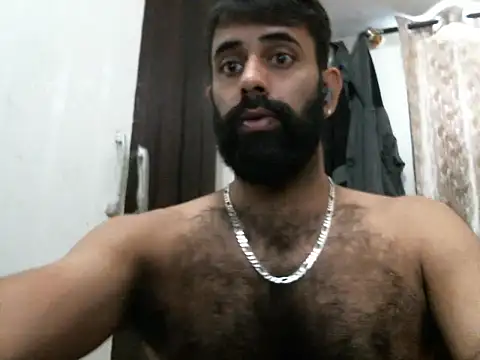 Snapshot of indianhairybull chatting on 18, 2, 2026 indianhairybull online show from 18, 2, 2026