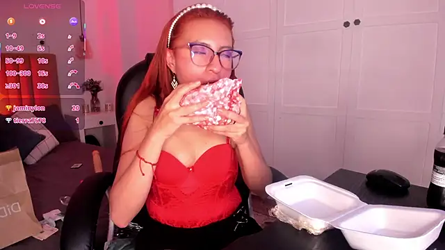 fer angel  online show from 26, 2, 2025